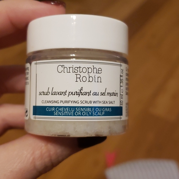 Skin, Hair, and Makeup Beauty Bundle, All New! - Picture 2 of 7